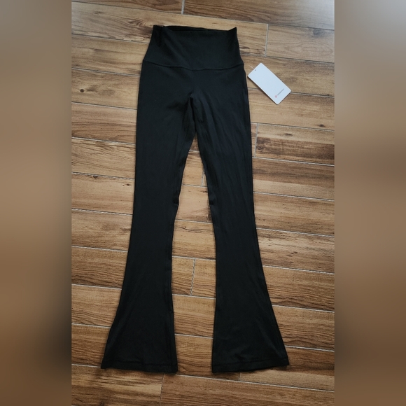 Lululemon Align High-Rise Ribbed Mini-Flared Pant - Picture 2 of 5